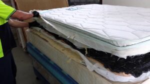 How does mattress recycling work